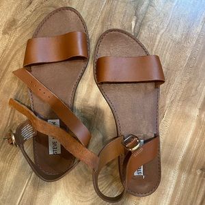 Steve Madden sandal